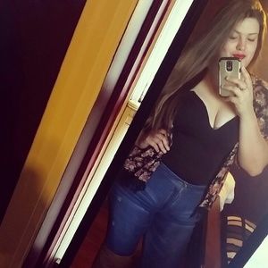 Meet your Posher, Krystal