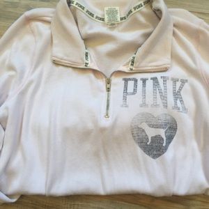 VS PINK HALF ZIP