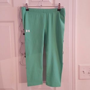 Pastel Green Heat Gear Capris