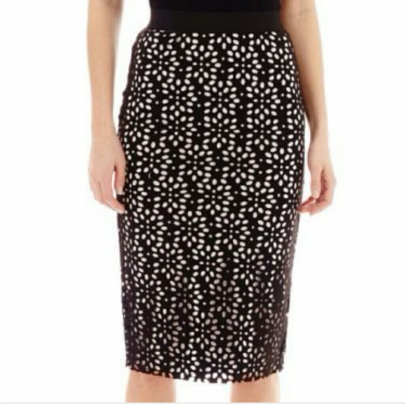 Lace ,cut out texture  midi skirt