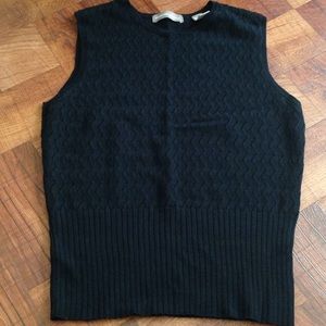 Sweater vest