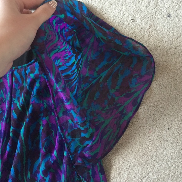 Multicolored Express Shirt - Picture 3 of 3