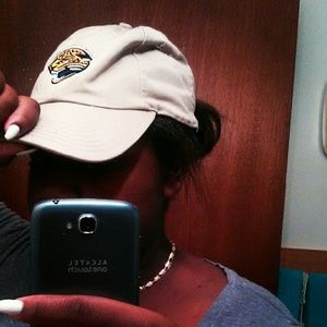 Meet your Posher, Jyllian