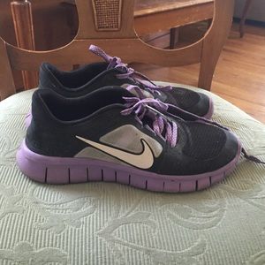 ON SALE Great condition Nike free run shoes!