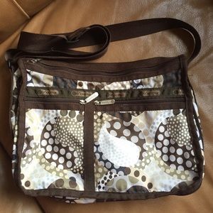 Le Sportsac Brown Paisley Bag