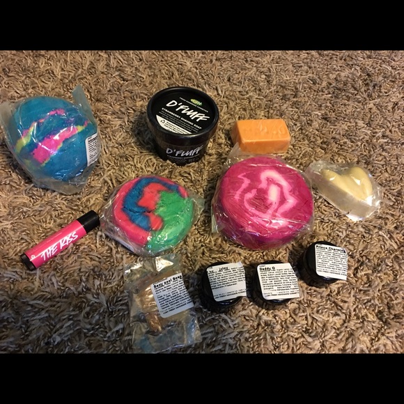 😍✨LUSH HAULS✨😍 - Picture 2 of 3
