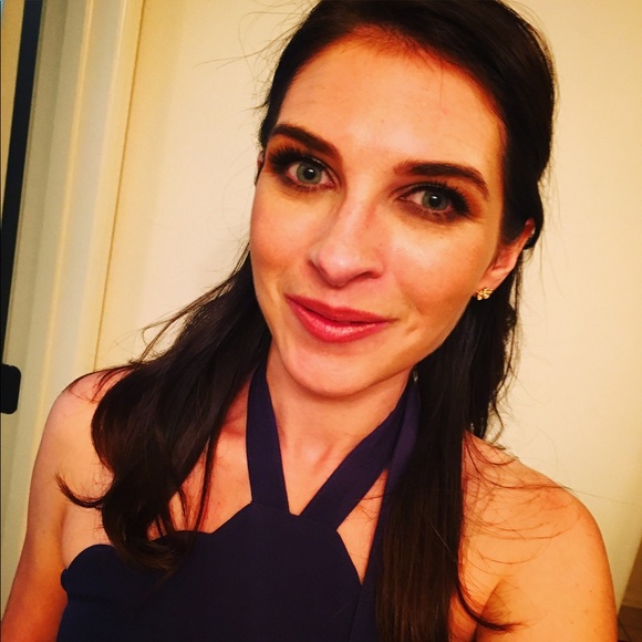 Meet your Posher, Kelly - Picture 2 of 2