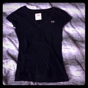 Hollister dark navy muscle t