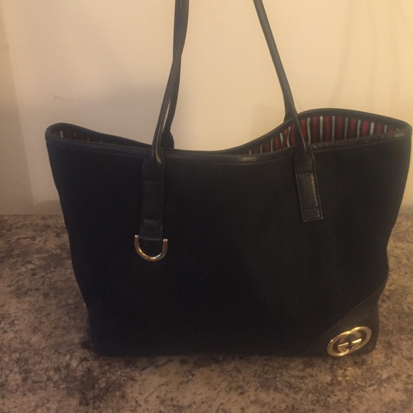 100% Authentic Gucci hand bag.
