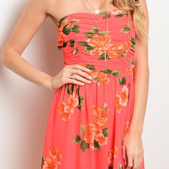 🎈LAST ONE🎈Coral Peach Rose Floral Maxi Dress - Picture 4 of 4