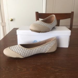 Beige flats