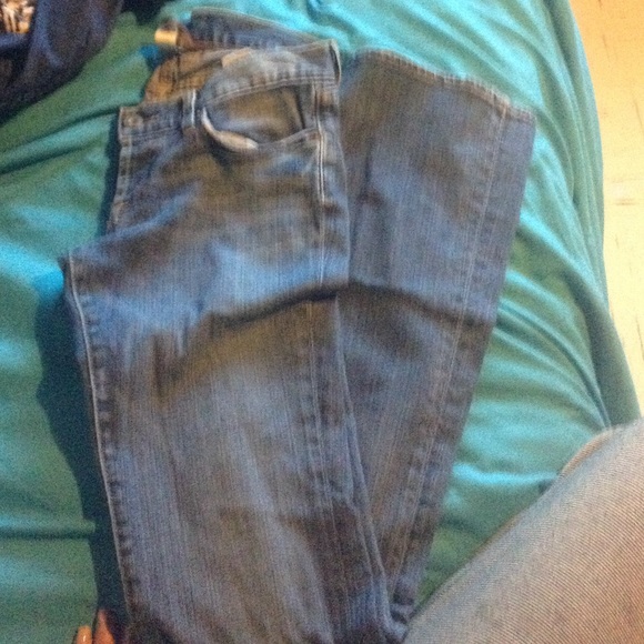 LUCKY BRAND