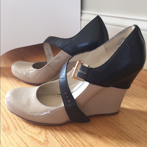 nine west black wedges