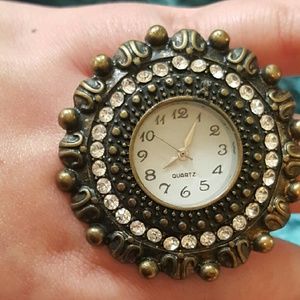 Fun clock ring