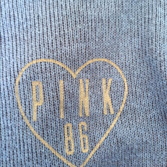 Pink light weight sweater - Picture 2 of 3