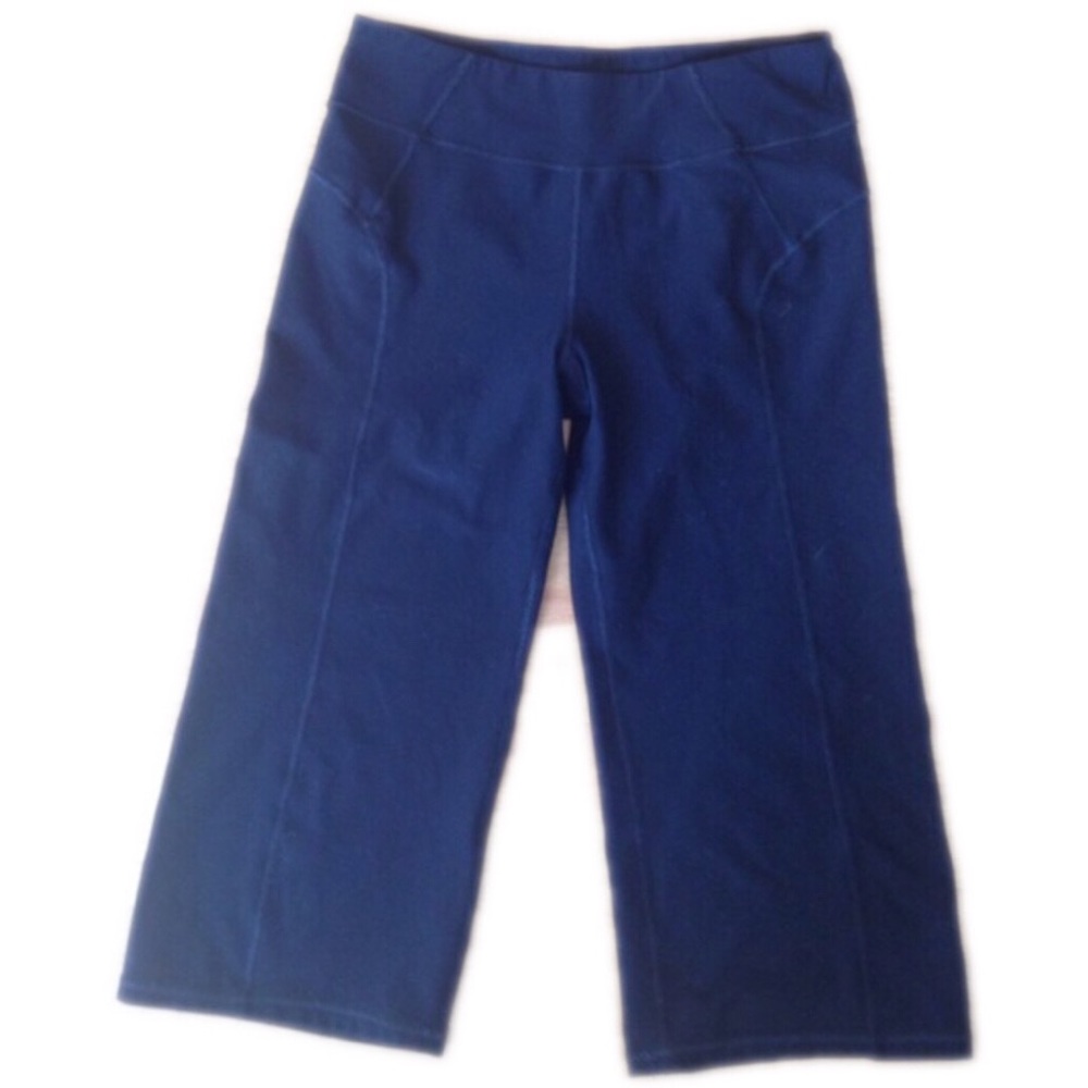 Calvin Klein QuickDry Capris