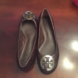 Tory Burch Quinn flats, Espresso color. Like new!