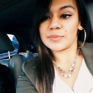 Meet your Posher, Ana