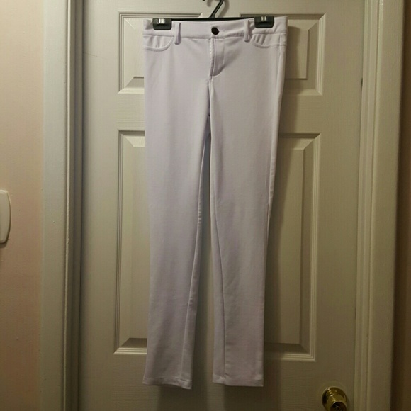 SOLD!!!!!WHITE STRETCH PANTS, SZ. M, 5/6