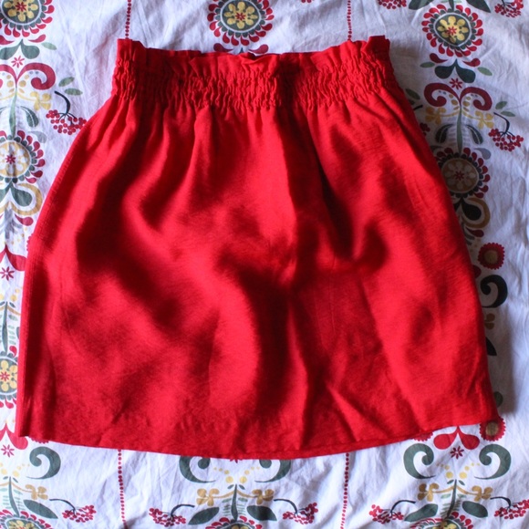 J. Crew red elastic band skirt size 2
