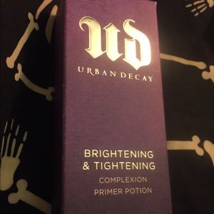 BRAND NEW NEVER USED URBAND DECAY PIMER AUTHENTIC