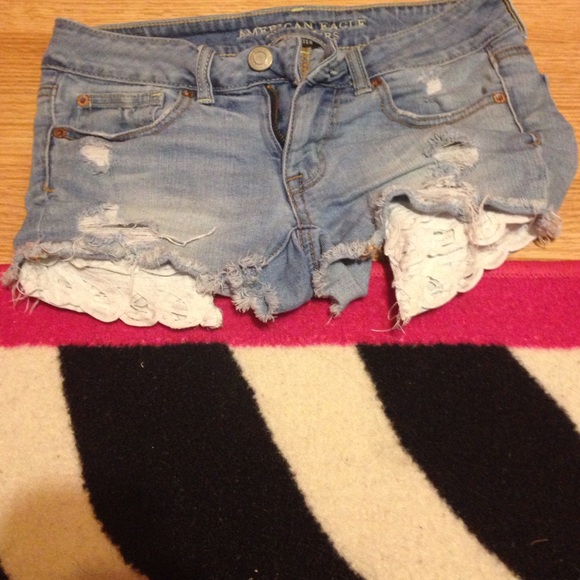 Final price!! AE shorts