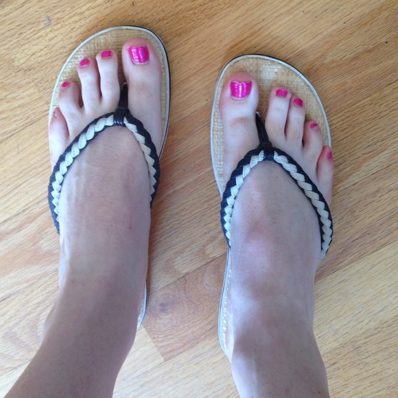 ⚓️Sperry Top-Sider Flip Flops - Picture 2 of 4