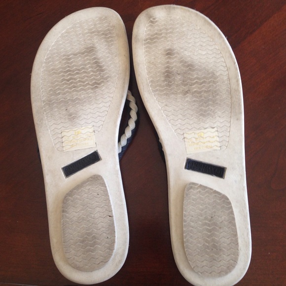 ⚓️Sperry Top-Sider Flip Flops - Picture 3 of 4
