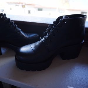 Vagabond Leather Dioon Lace Up Ankle Boot