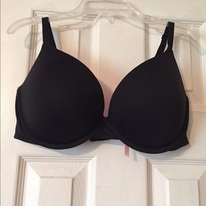 Pink brand black bra