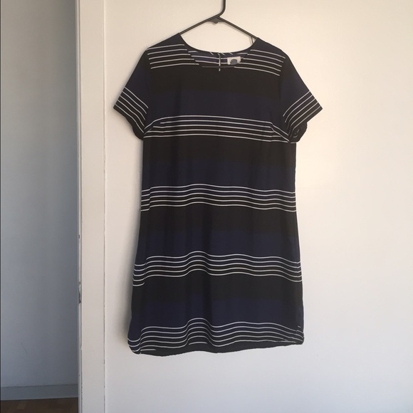 4 Dresses in a bundle