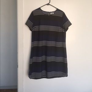 4 Dresses in a bundle