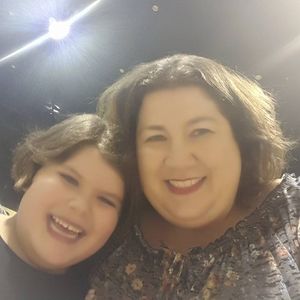 Meet your Posher, Cara