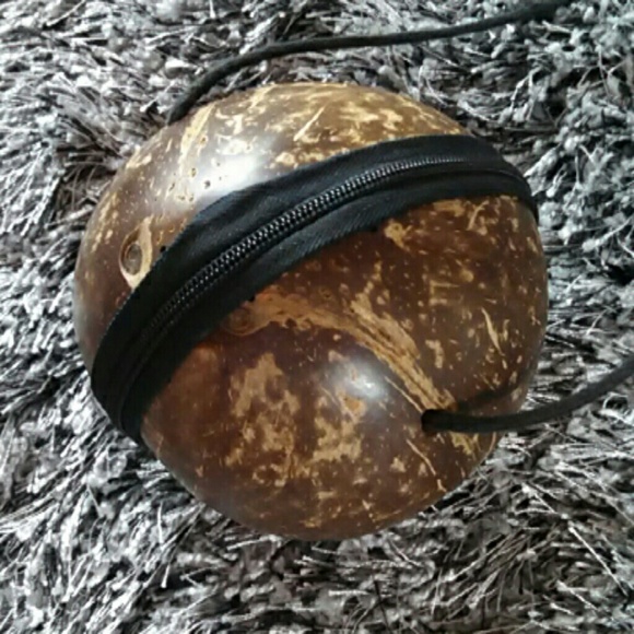 Coconut purse - Picture 2 of 4