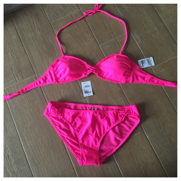 💥SALE💥 NWT 👙 Charlotte Russe Hot Pink Bikini