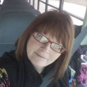 Meet your Posher, Dee