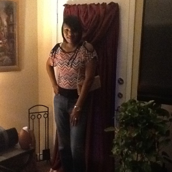 Meet your Posher, Toni - Picture 1 of 1