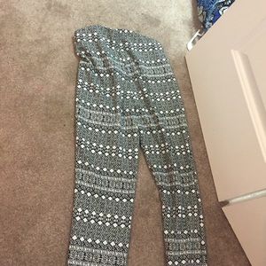 High waisted tribal leggings