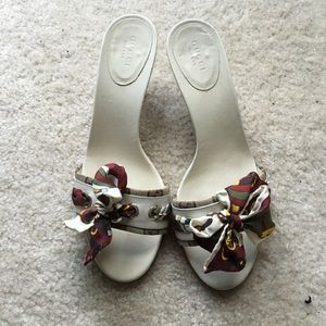 SALE! Gucci sandals