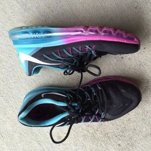 Nike women's airmax black purple teal