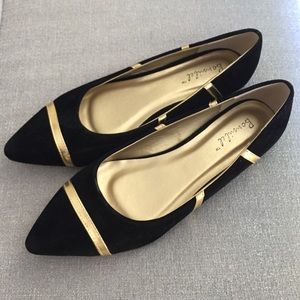NWOT Flats Size 10