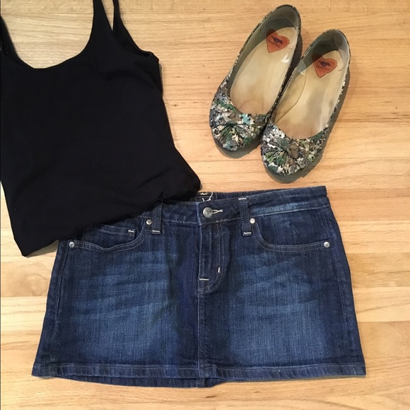 Madison Mini Skirt - Picture 2 of 4