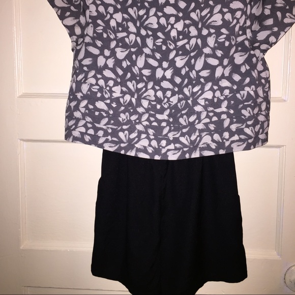 Contemporary romper - Picture 2 of 4