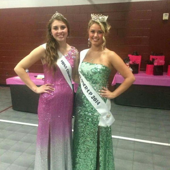 Gorgeous green gown