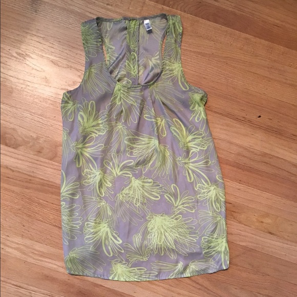 Racer Back Tank Top - Picture 3 of 3