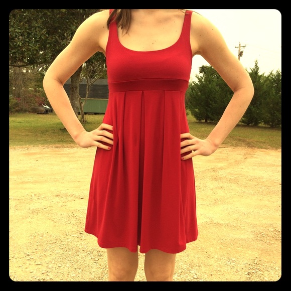 Susana Monaco Dresses & Skirts - susan monaco red sun dress