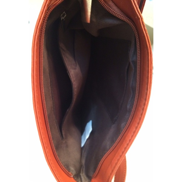 Vegan Leather Cross Body Messenger Bag👜 - Picture 4 of 4