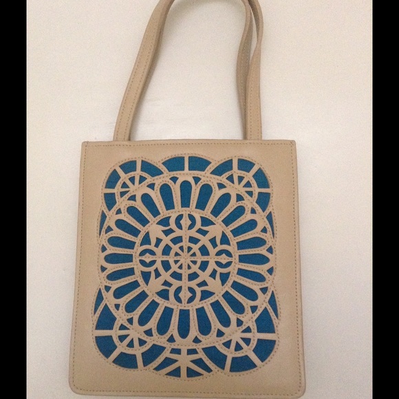 BCBG Max Azria windowpane cutout evening bag - Picture 1 of 3