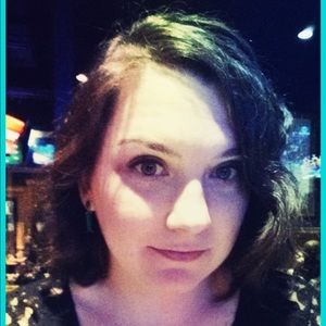 Meet your Posher, Nickie