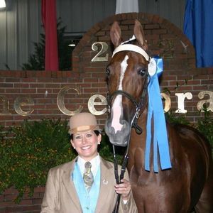 Meet your Posher, Courtney